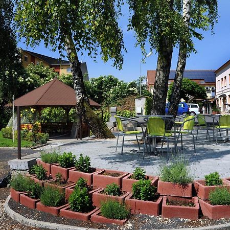 Oazis Hotel*** Nagykanizsa Exterior photo
